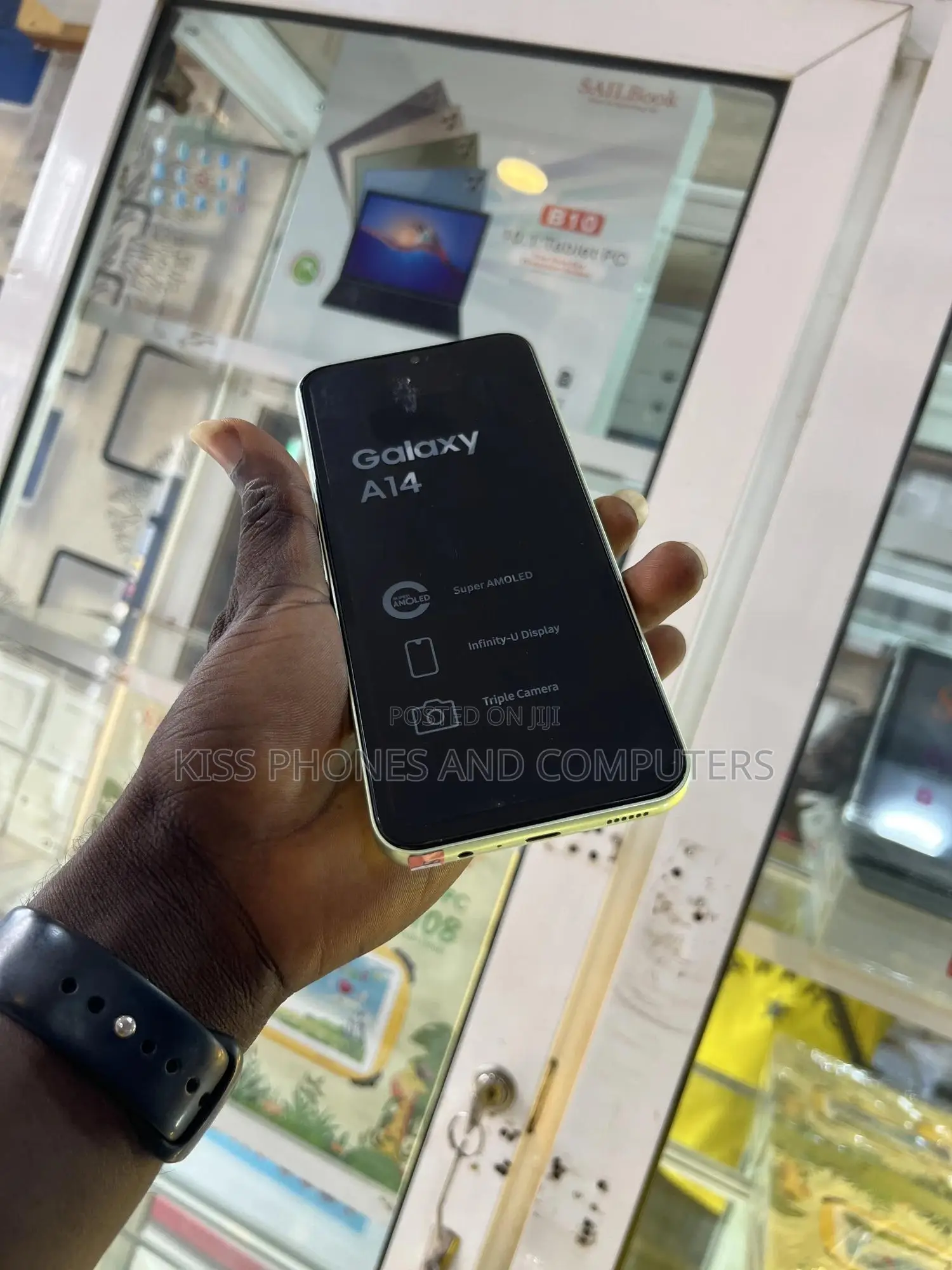 New Samsung Galaxy A14 128 GB Gold