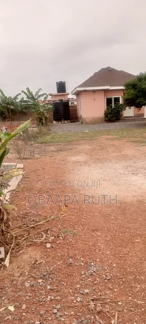 1.7 Plots of Land for Sale at Manet Going for $350,000