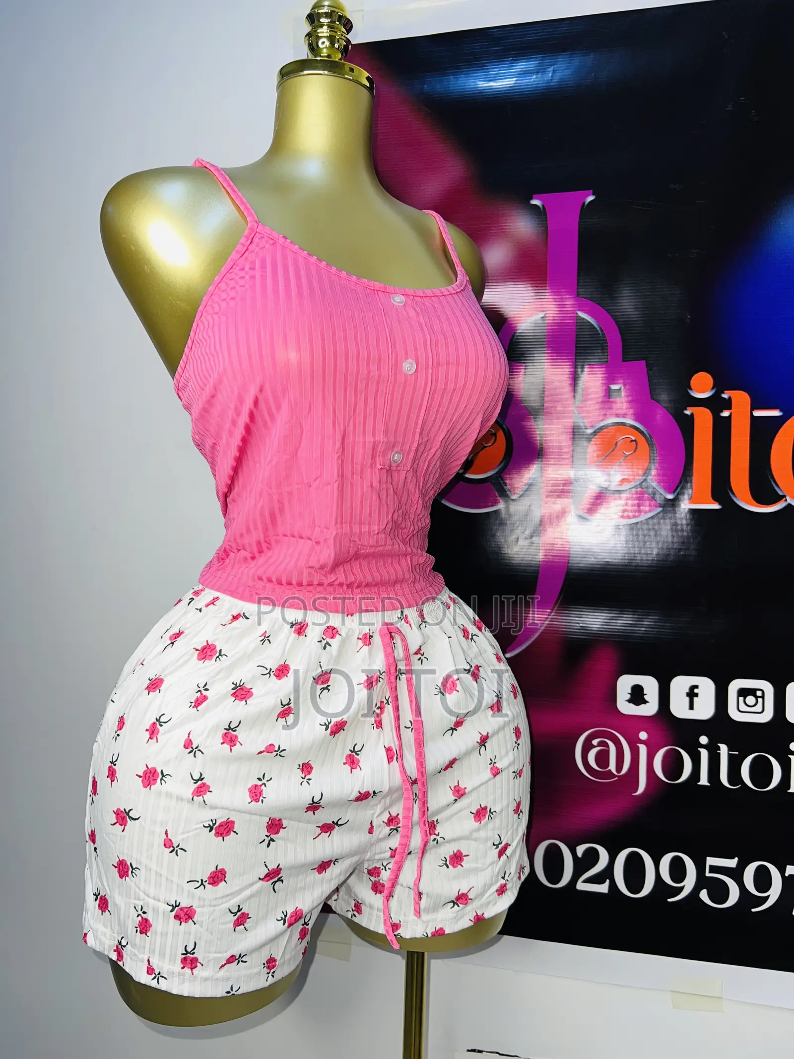 Ladies Lounge Wear / Pajamas