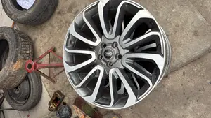 Range Rover Rim 22 Home Use Original