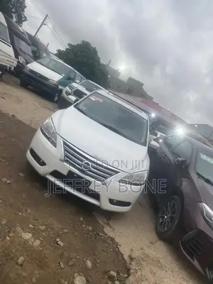 Nissan Sentra S 4dr Sedan (1.8L 4cyl 6M) 2015 White