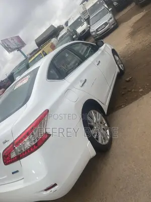 Nissan Sentra S 4dr Sedan (1.8L 4cyl 6M) 2015 White