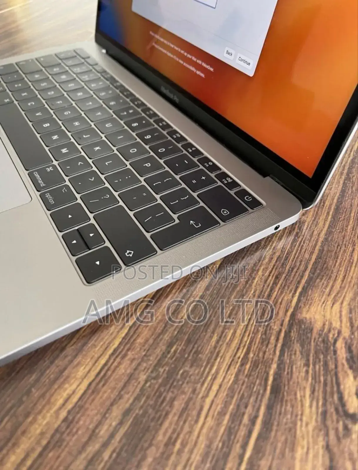 Laptop Apple MacBook Pro 2017 16GB Intel Core I7 SSD 256GB