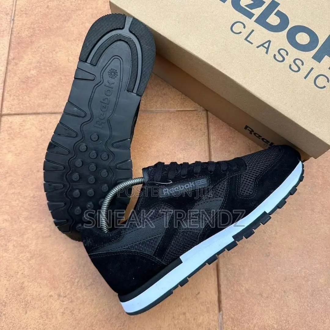 Original Reebok Classic Black White