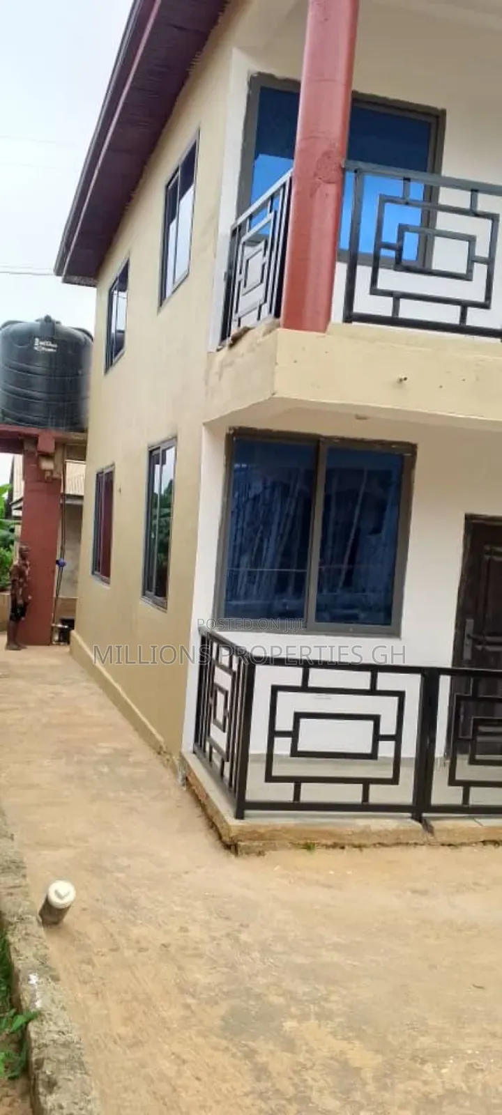 16bdrm Block of Flats in Millions Properties, Kumasi Metropolitan