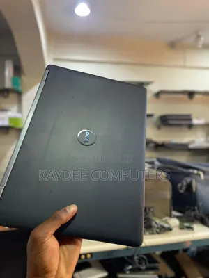 Laptop Dell Latitude E7470 8GB Intel Core i7 SSD 256GB