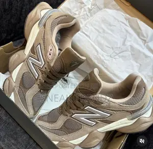 New Balance 9060 Lite Brown N Cream