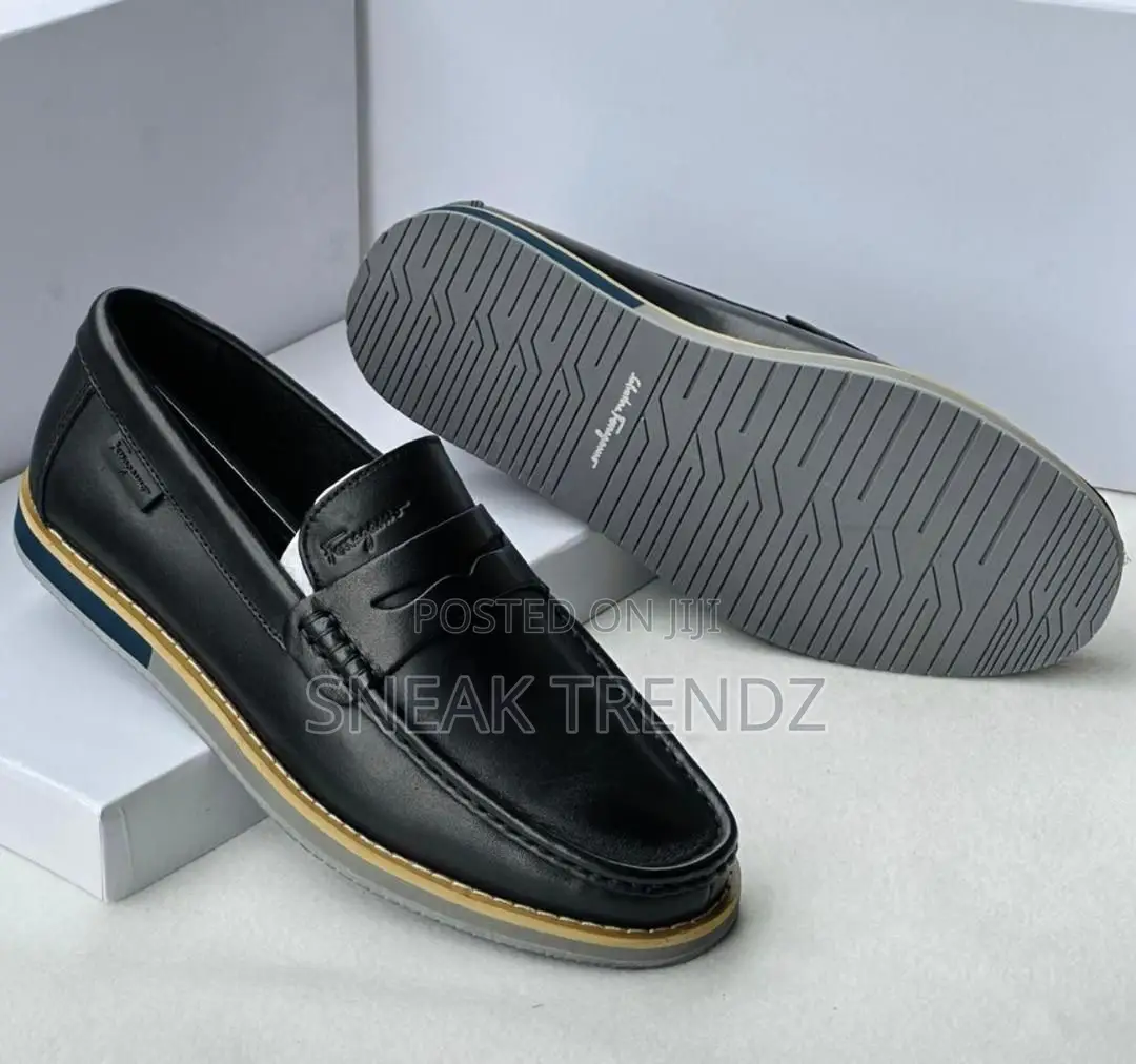 Original Clarks Shoe Brown N Black