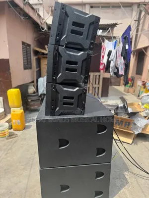 A Pair of Martin Audio Bass Speaker and Jac 12inches Line Array SPK