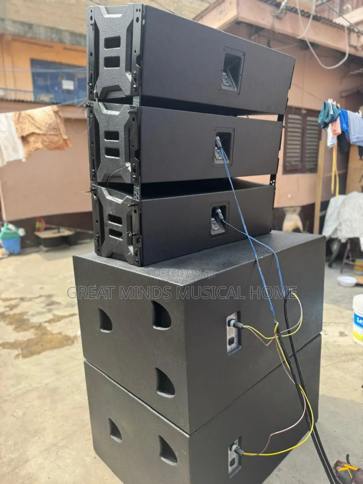A Pair of Martin Audio Bass Speaker and Jac 12inches Line Array SPK