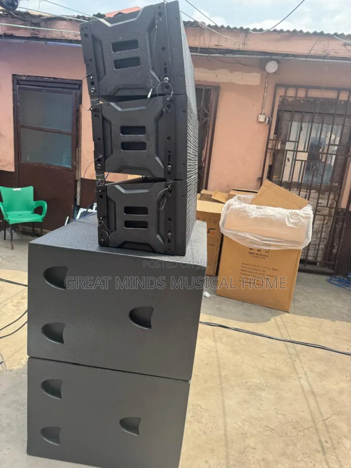 A Pair of Martin Audio Bass Speaker and Jac 12inches Line Array SPK