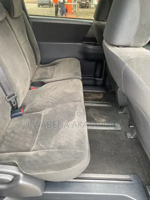 Toyota Voxy 2013 Gray
