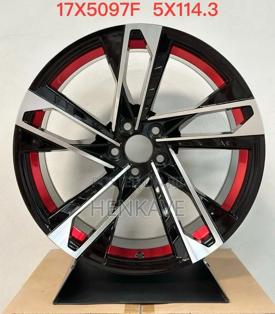 Original Corolla 17 Rim Available Brand New