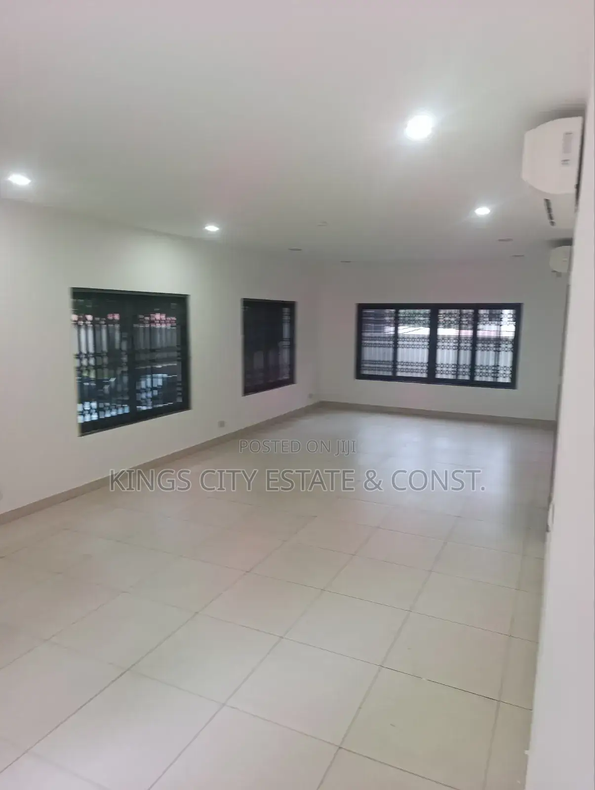4bdrm House in Kings City Estate, Airport Residential Area for rent