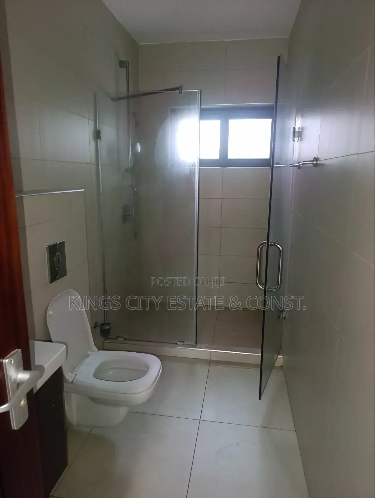 4bdrm House in Kings City Estate, Airport Residential Area for rent