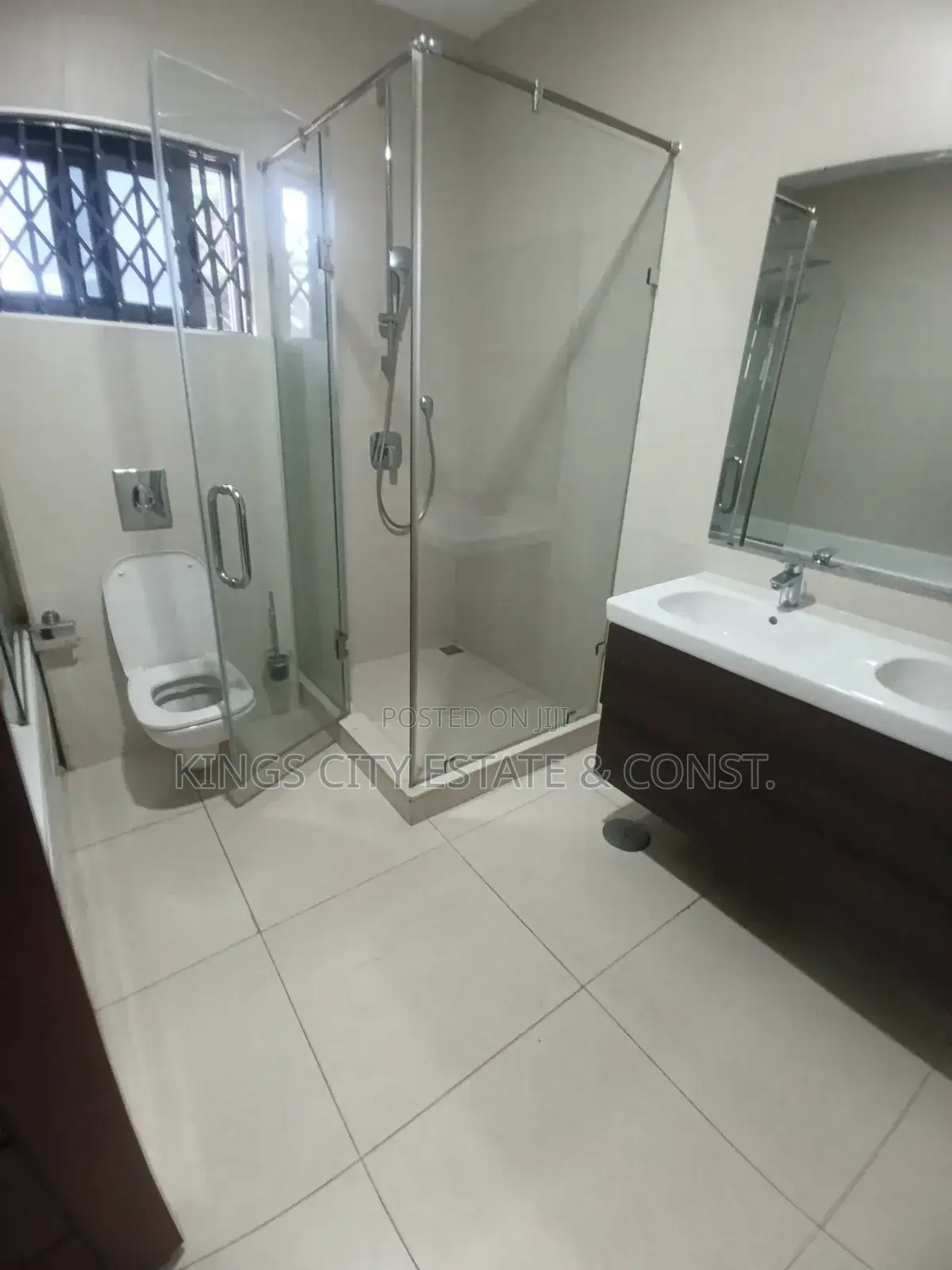 4bdrm House in Kings City Estate, Airport Residential Area for rent