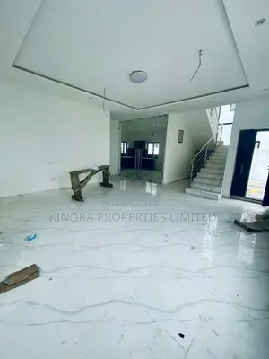 3bdrm Duplex in Oyarifa for sale