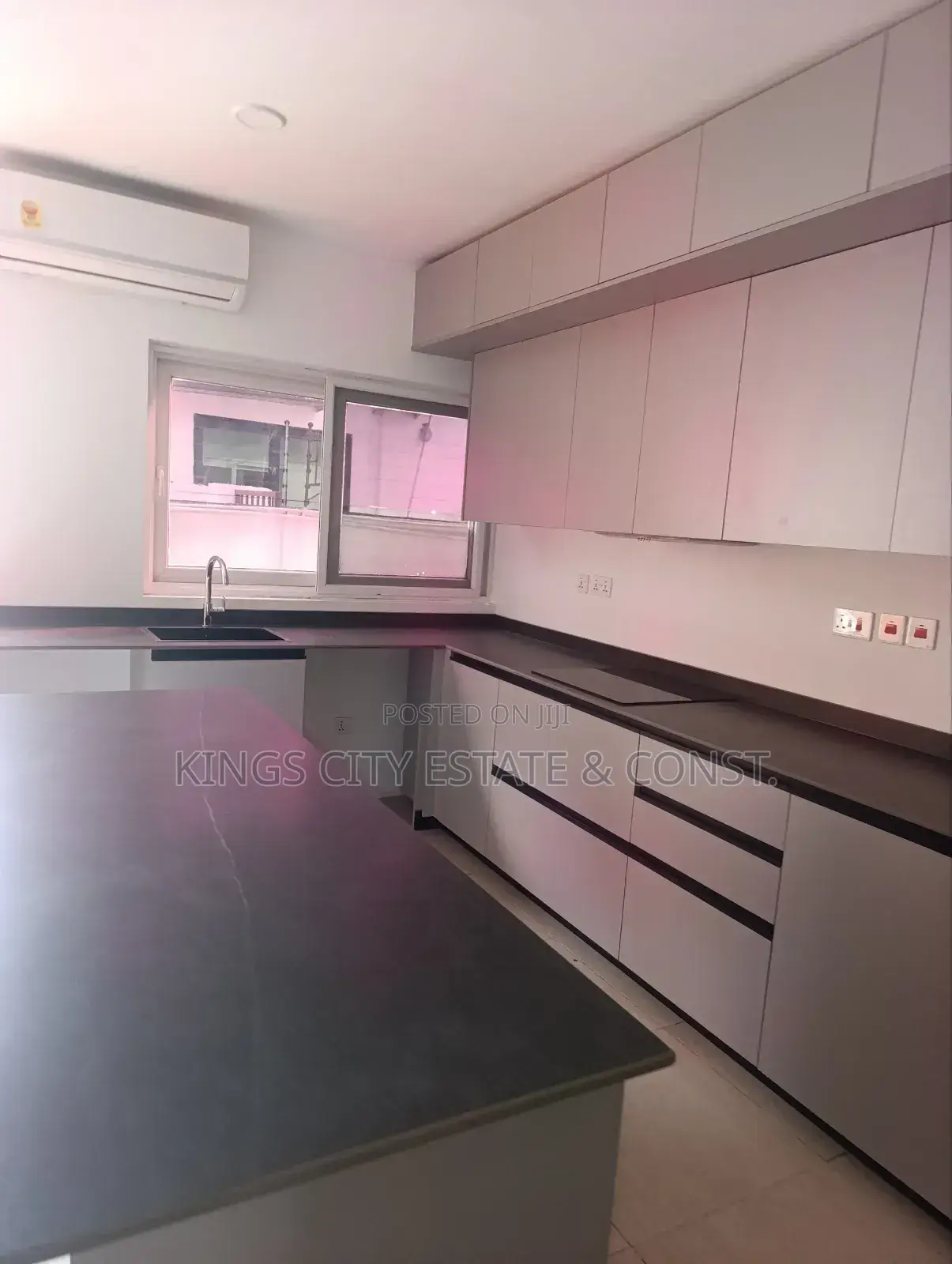 4bdrm House in Kings City Estate &, Airport Residential Area for rent