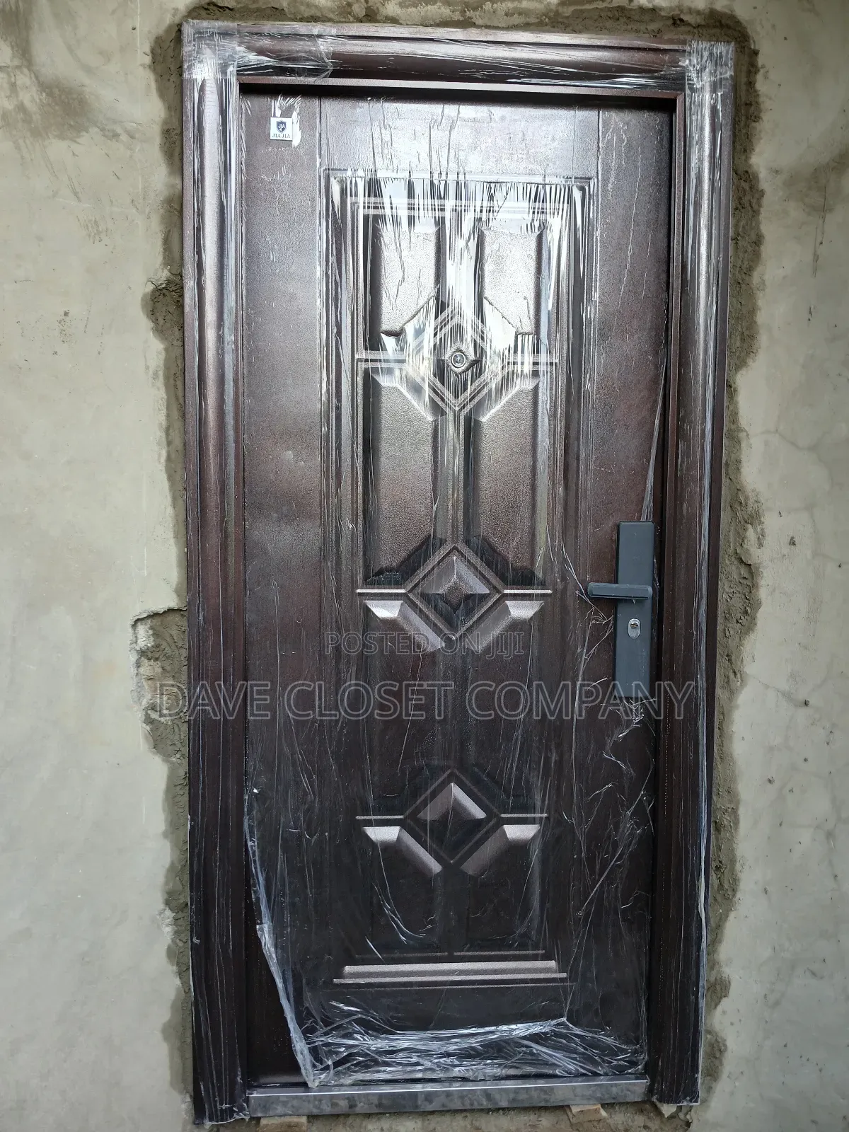 Normal Security and Room Door (025)