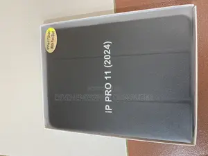 iPad Pro 11 (2024) Case/Cover With Pen  Space