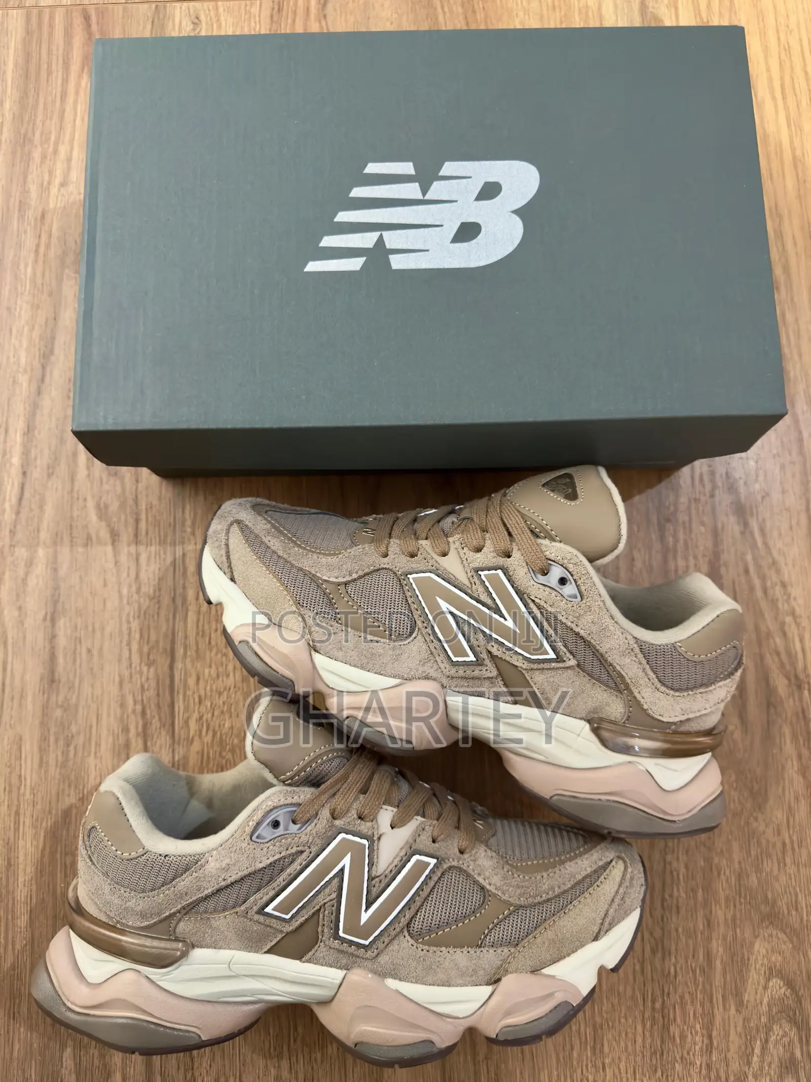 New Balance 9060 'taupe' Sneakers - Brown