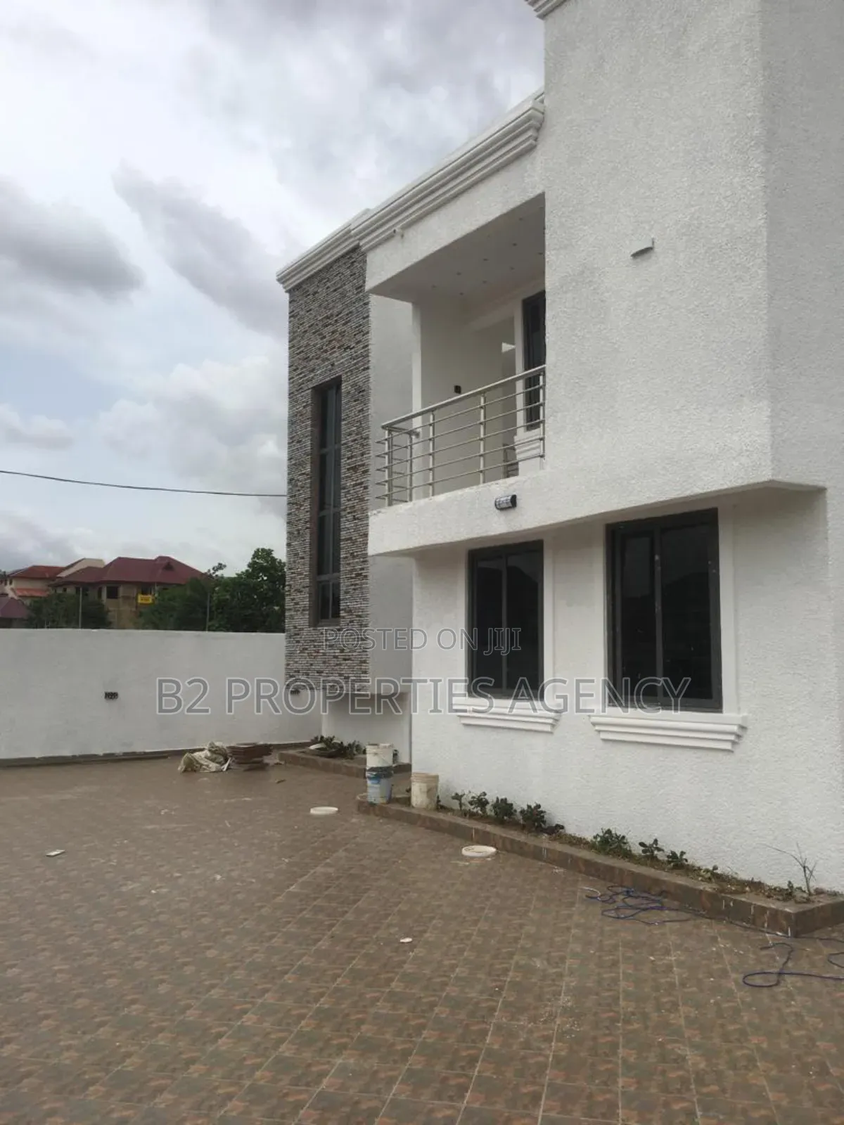 Furnished 5bdrm Mansion in B2 Properties Agency, Kumasi Metropolitan
