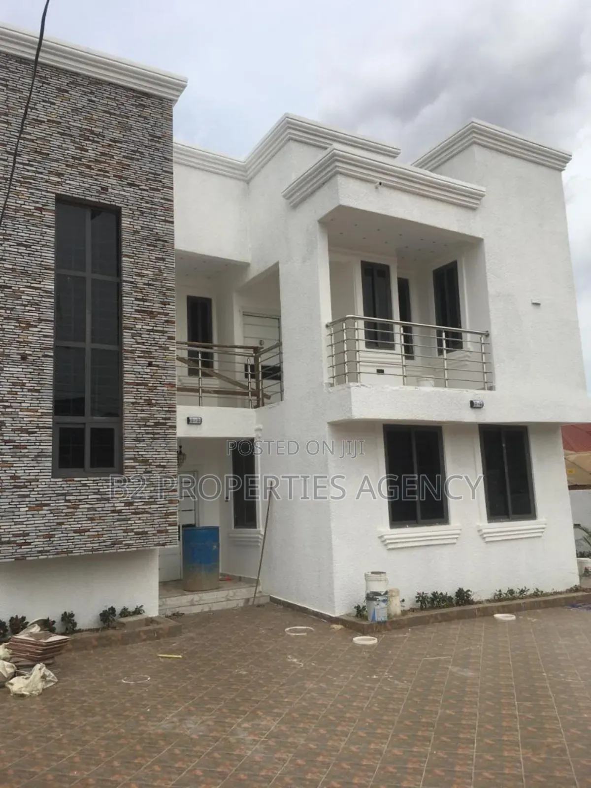 Furnished 5bdrm Mansion in B2 Properties Agency, Kumasi Metropolitan