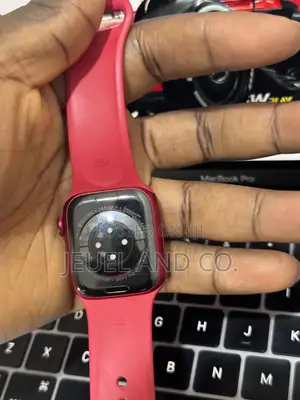 Apple Watch Series 7 41mm Red
