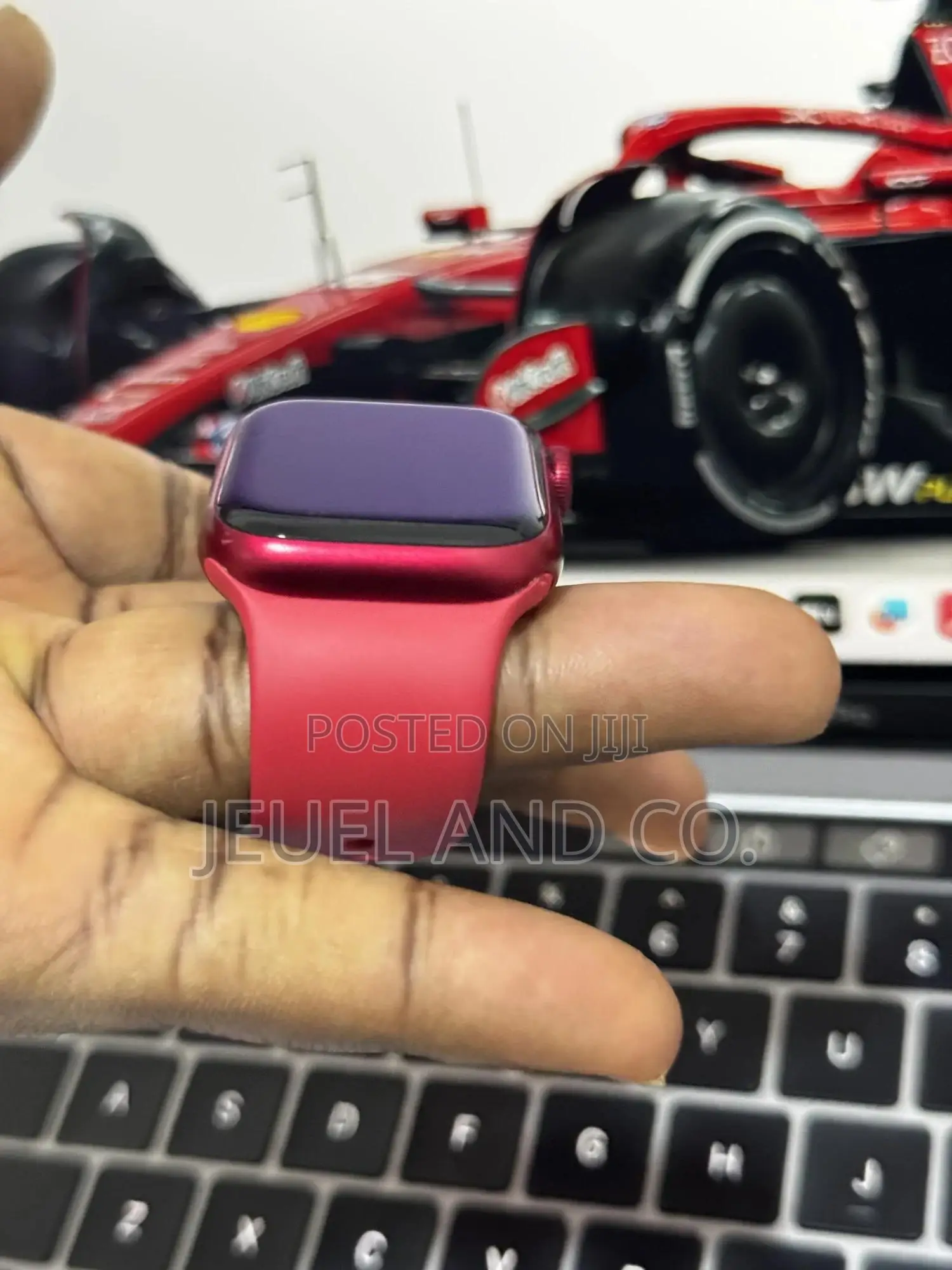 Apple Watch Series 7 41mm Red