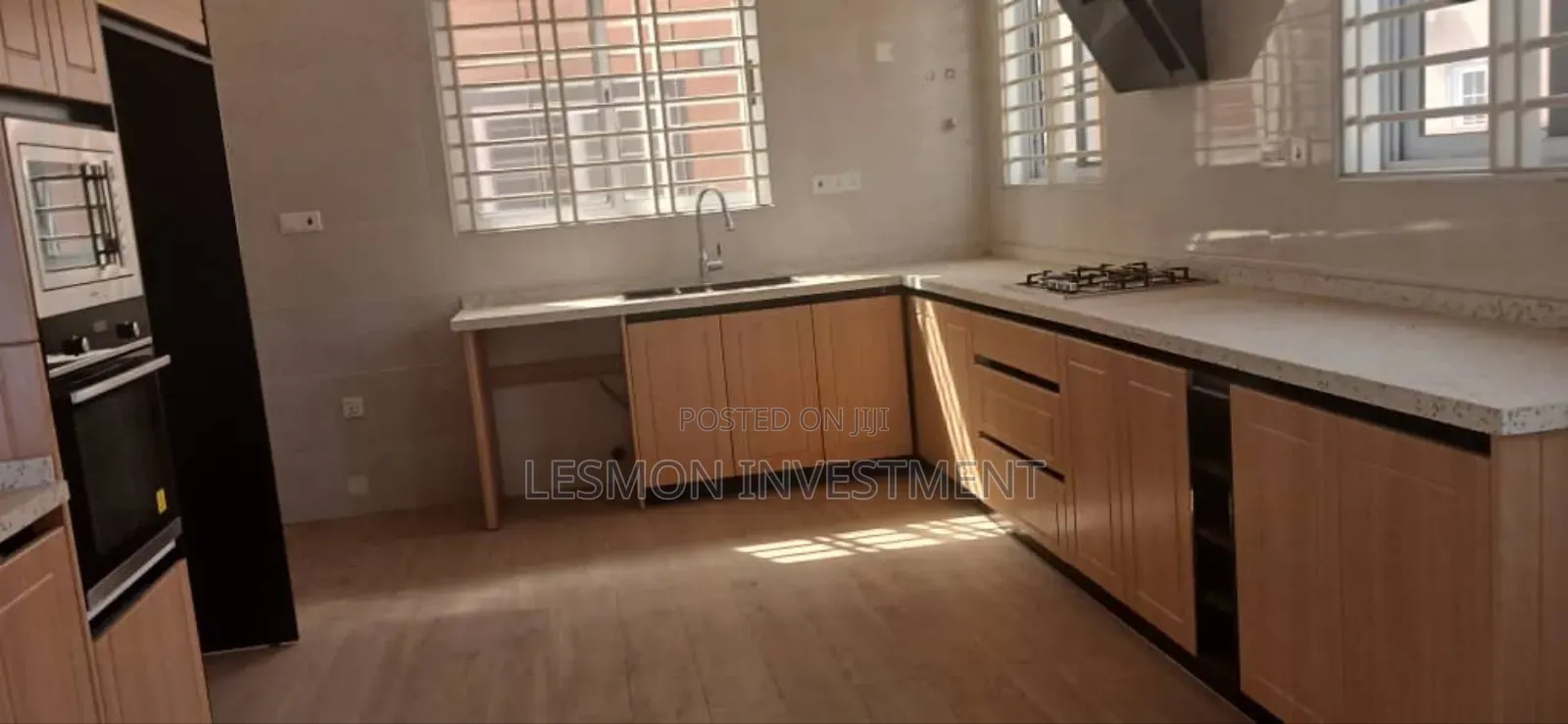 4bdrm Duplex in Airport Residential Area for rent