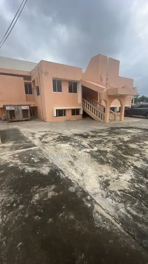 6bdrm House in Dome for sale