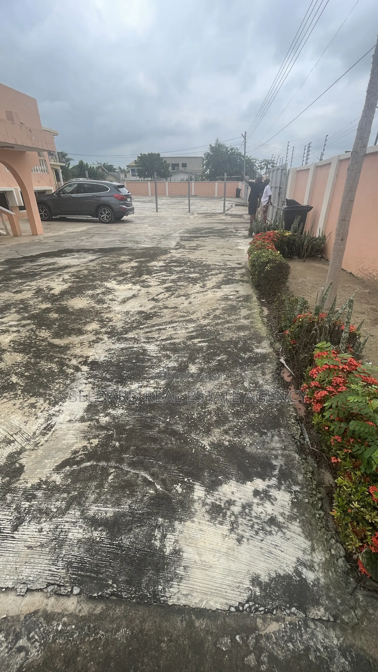 6bdrm House in Dome for sale