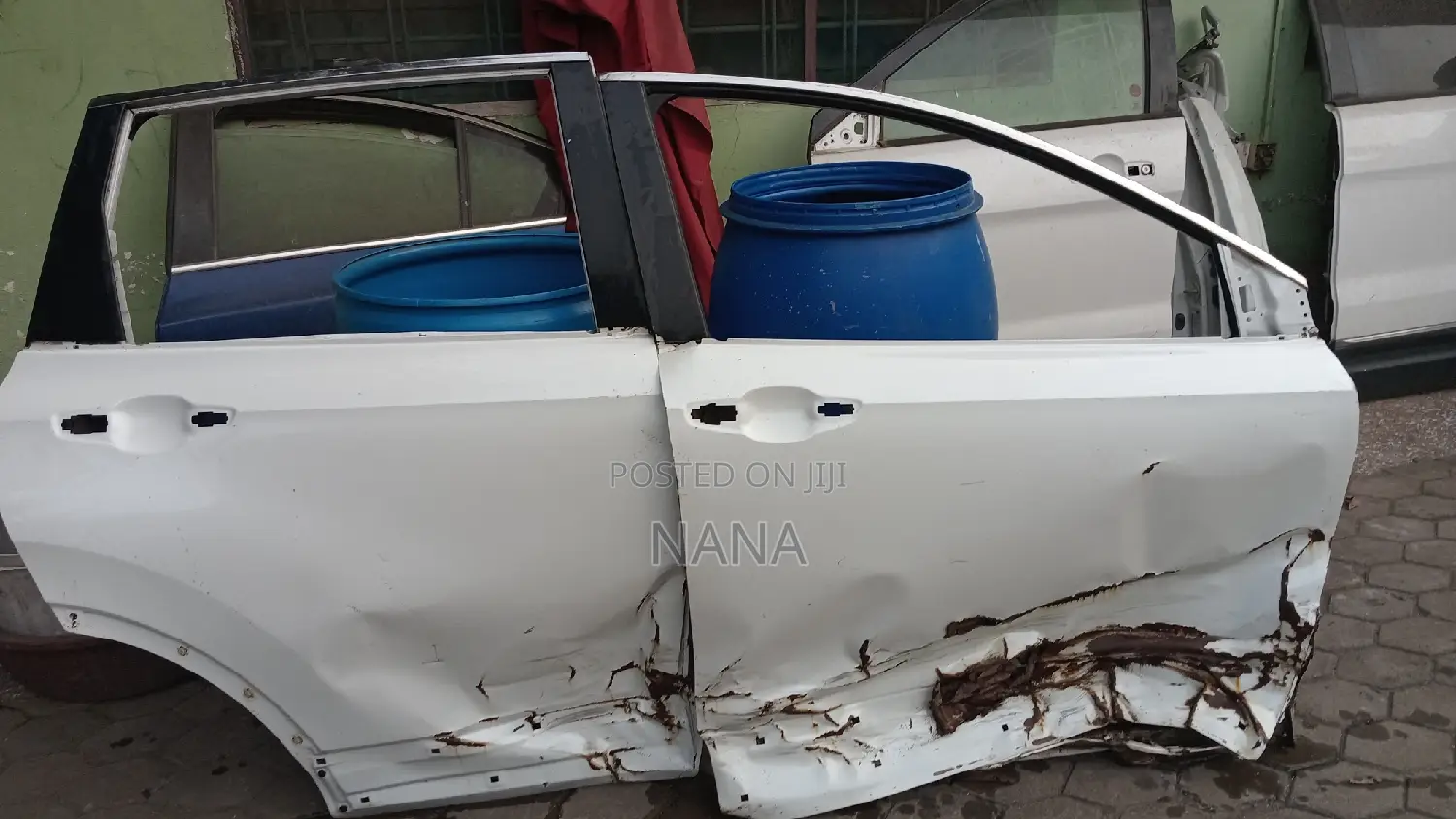 2018 Honda CRV Doors