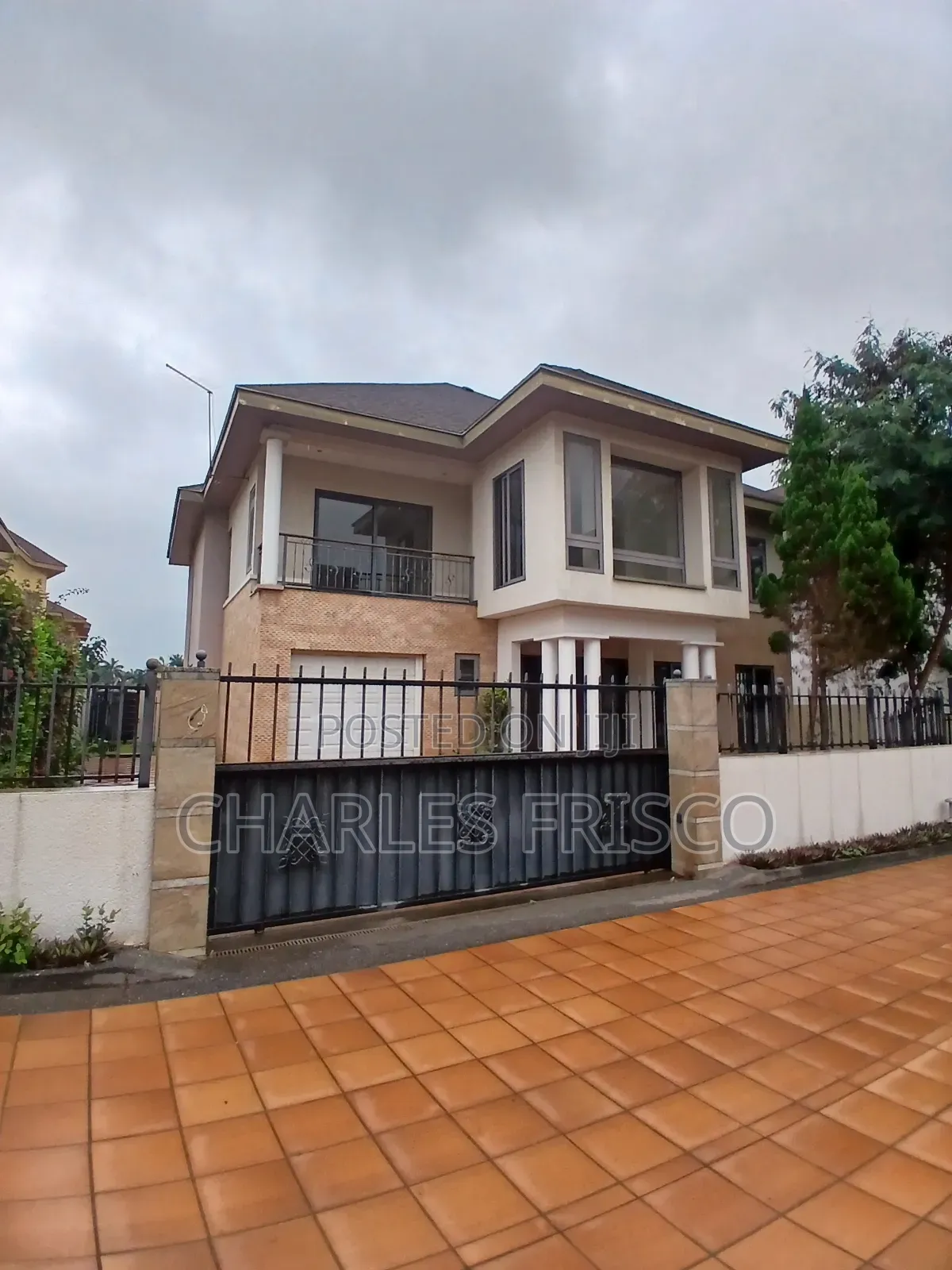 5bdrm House in Trassaco, East Legon for sale