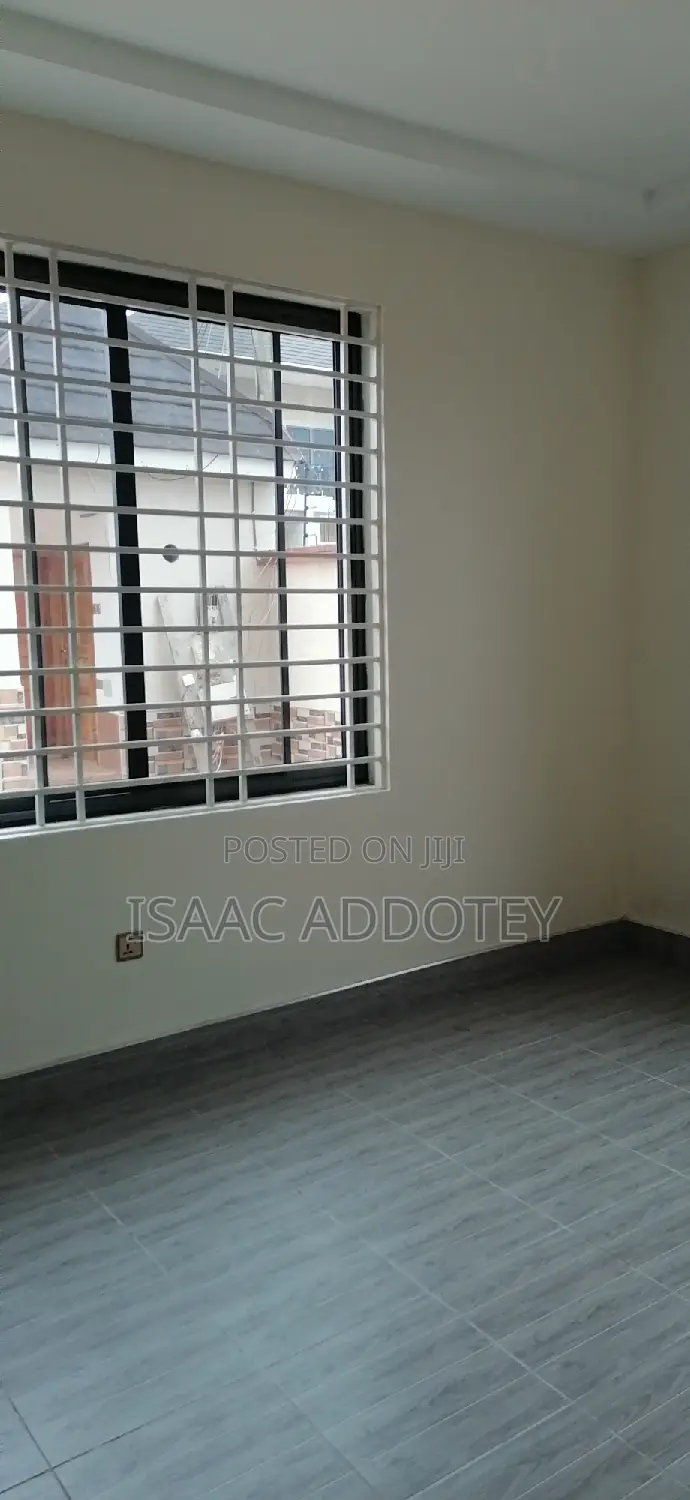 2bdrm Apartment in Sakumono Estate, Spintex for rent
