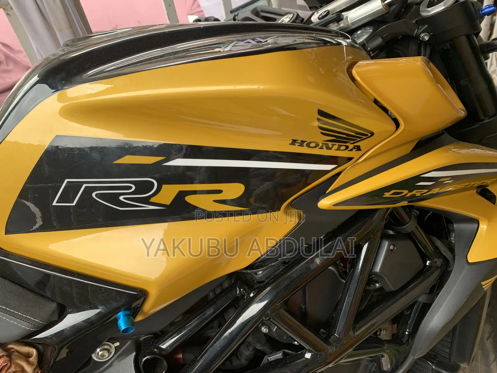 Honda 2025 Yellow