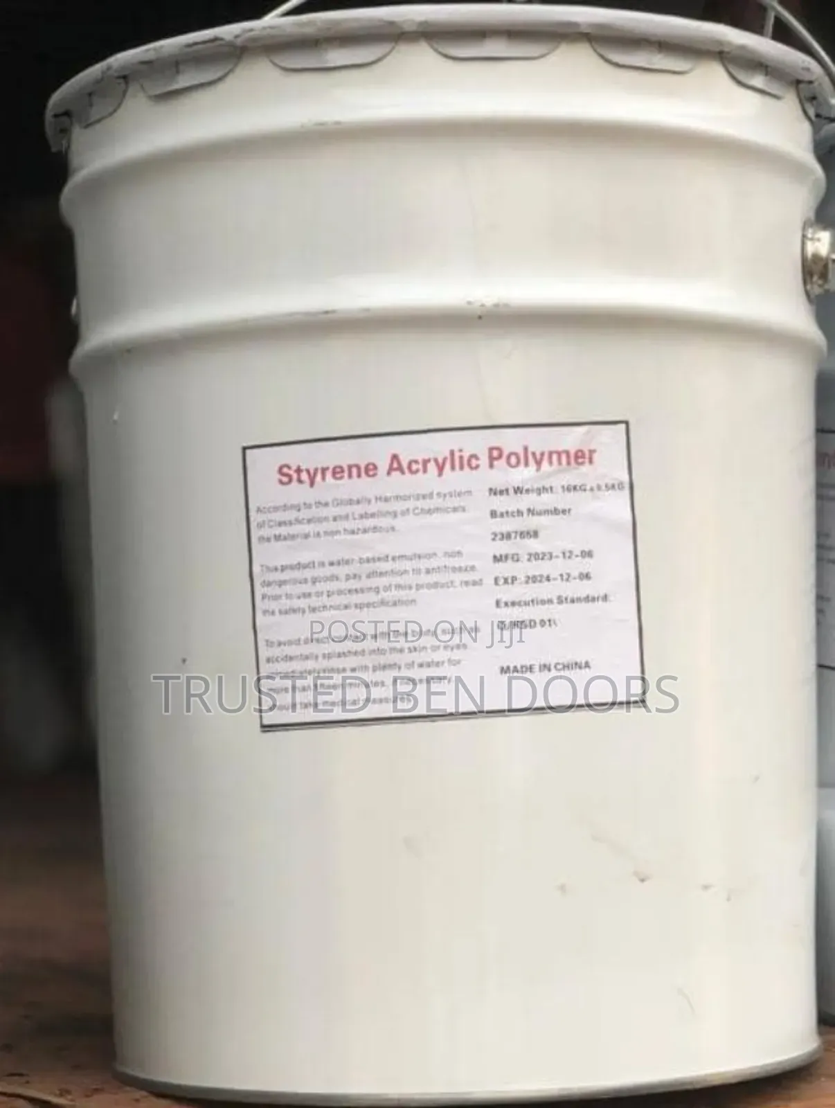 Vanish Polish for Shining Concrete Surfaces