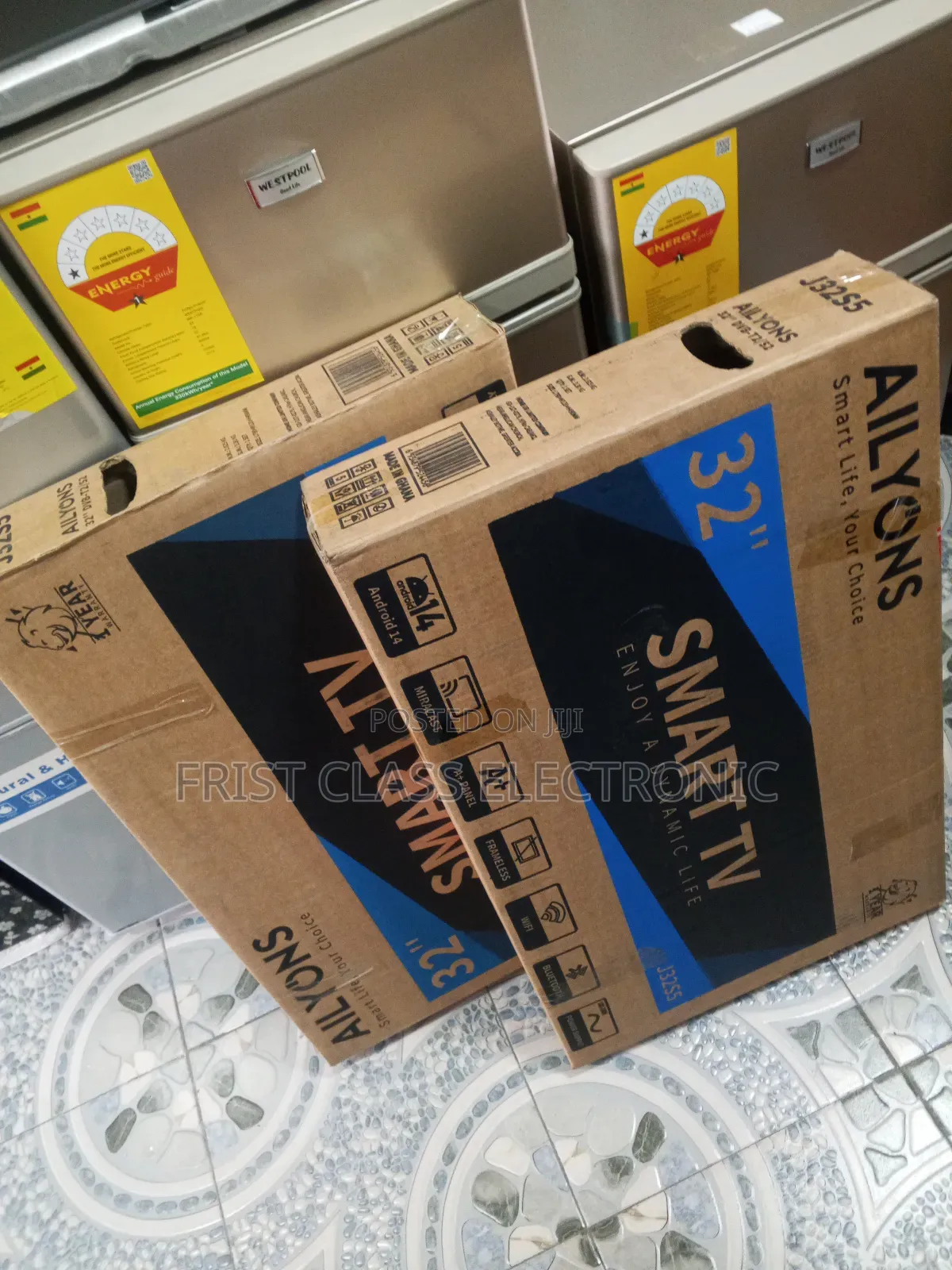 Lavish and Luxury Ailyons Smart 32