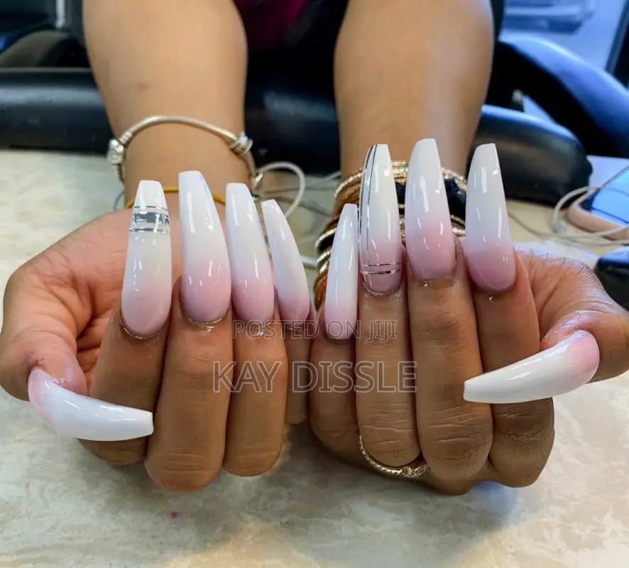 Beautician (Hair, Nails, Facials, Makeup) Wanted In Adenta