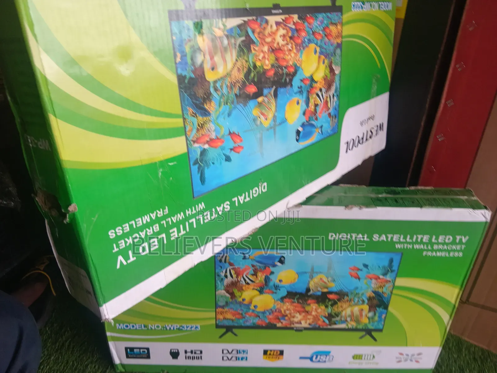 Let Display 32 Inches Westpool Digital Satellite Tv Set