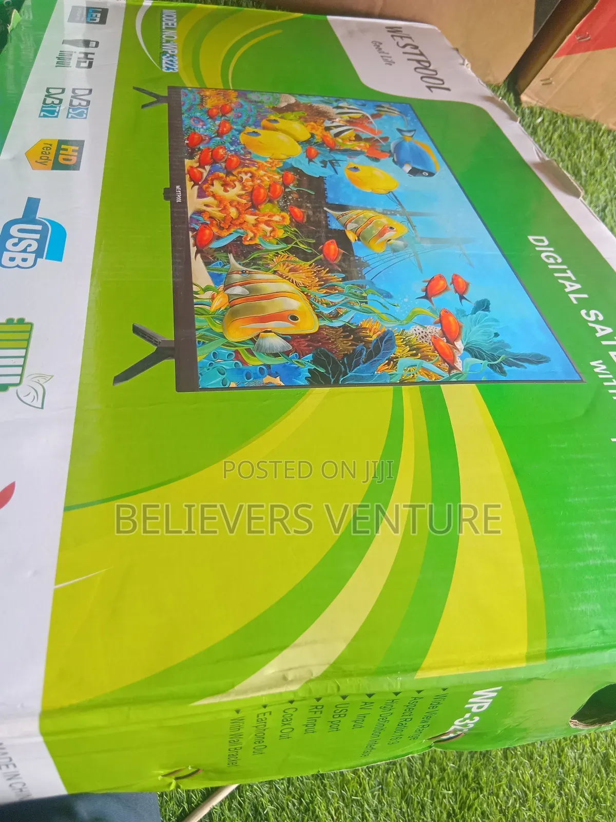 Stunning Graphic Display Westpool Digital Satellite 32 Inches Tv Set