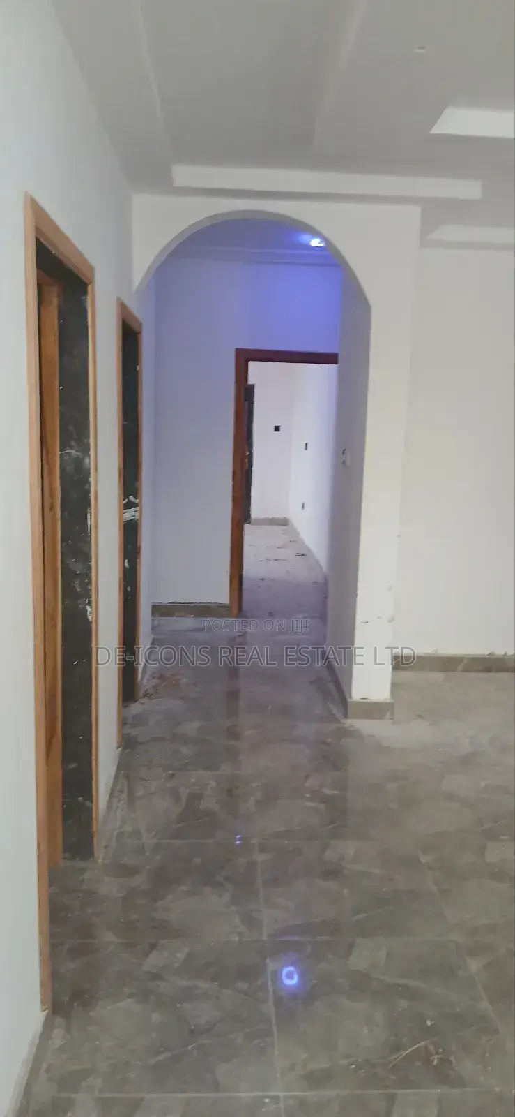 2bdrm Duplex in De-Icons Real Estate, Awutu Senya East Municipal