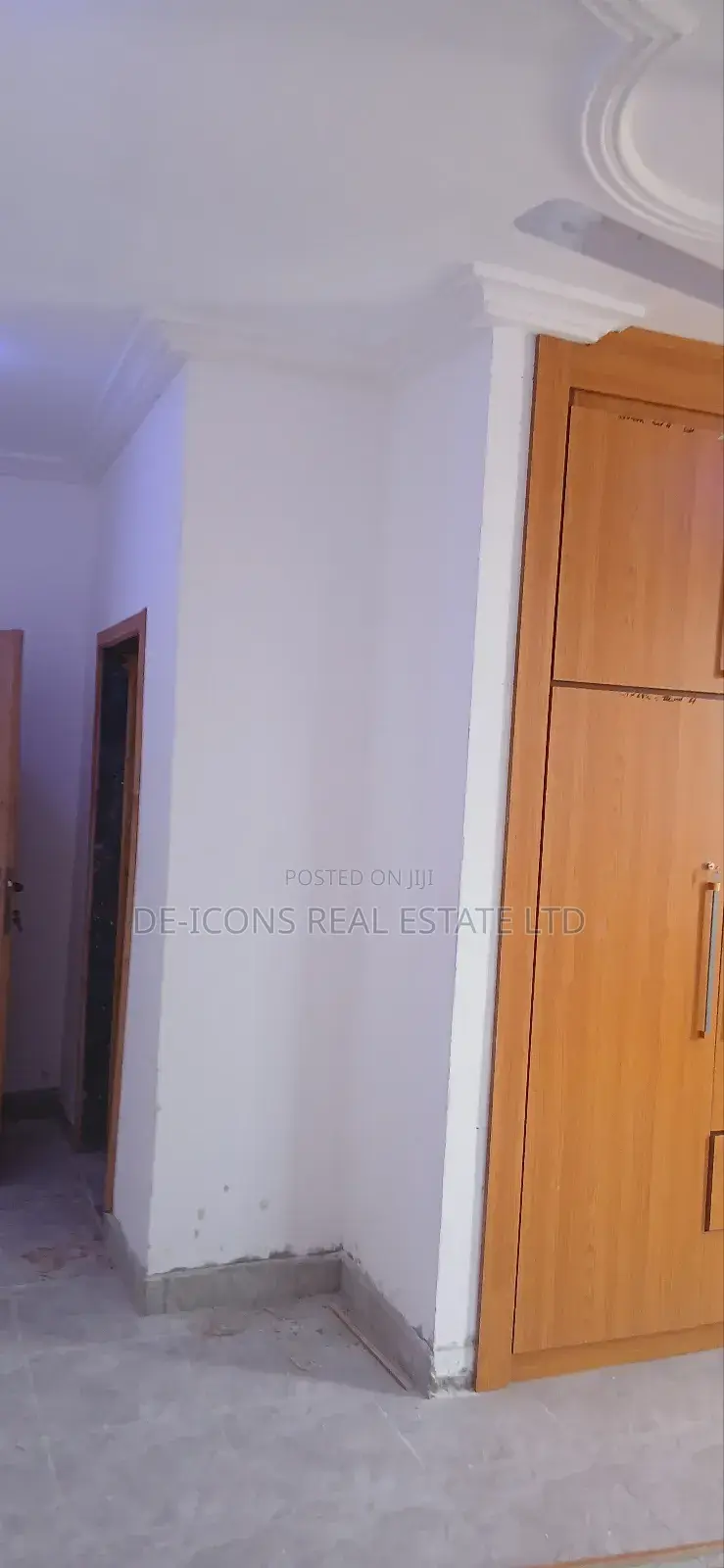 2bdrm Duplex in De-Icons Real Estate, Awutu Senya East Municipal