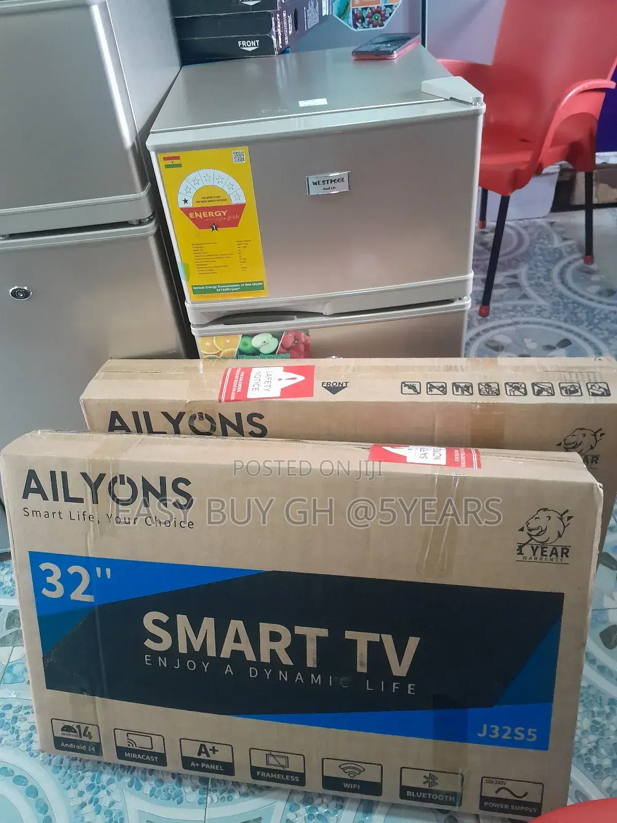 Glanceview Ailyons 32''
