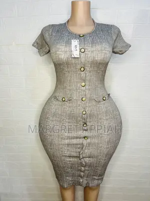 Elegant Grid Pattern Dress