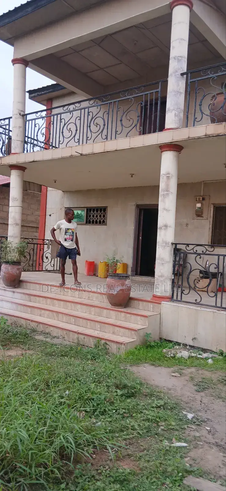 Strategically Located Warehouse in Kasoa for Sale