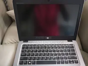 Laptop HP EliteBook 820 G3 8GB Intel Core i5 HDD+SSD 500GB