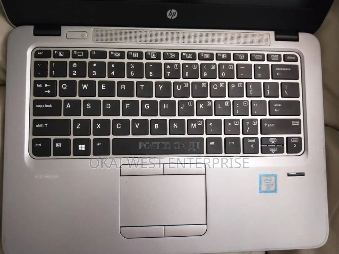 Laptop HP EliteBook 820 G3 8GB Intel Core i5 HDD+SSD 500GB