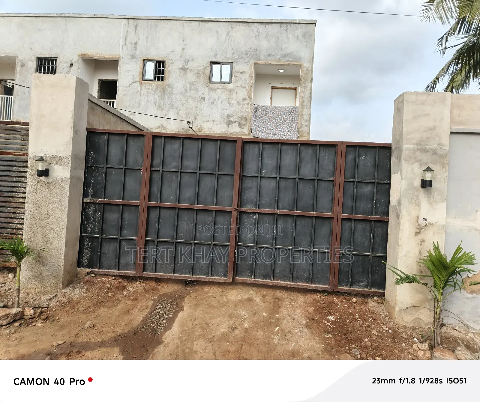 2bdrm Duplex in Zion, Tseaddo for sale