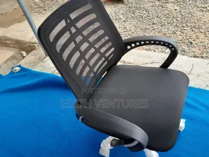 Piees Office Chair